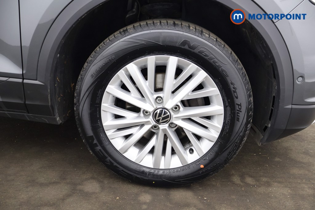 Volkswagen T-Roc Life Manual Petrol SUV - Stock Number (1585111) - 26th supplementary image