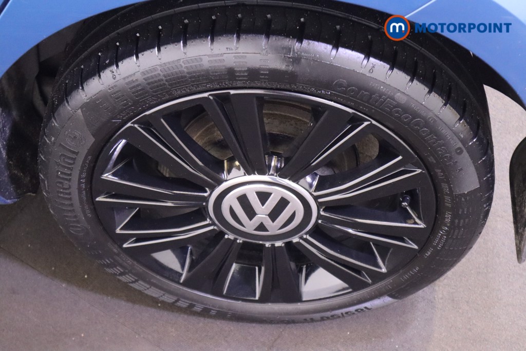 Volkswagen UP Black Edition Manual Petrol Hatchback - Stock Number (1585477) - 9th supplementary image