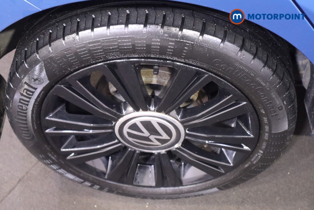 Volkswagen UP Black Edition Manual Petrol Hatchback - Stock Number (1585477) - 12th supplementary image