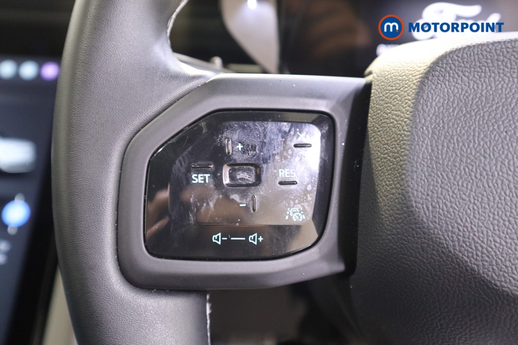 Ford Explorer Premium Automatic Electric SUV - Stock Number (1586052) - 5th supplementary image