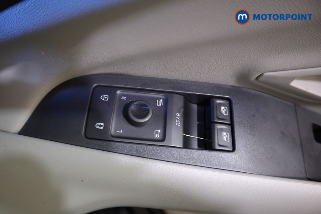 Ford Explorer Premium Automatic Electric SUV - Stock Number (1586052) - 12th supplementary image