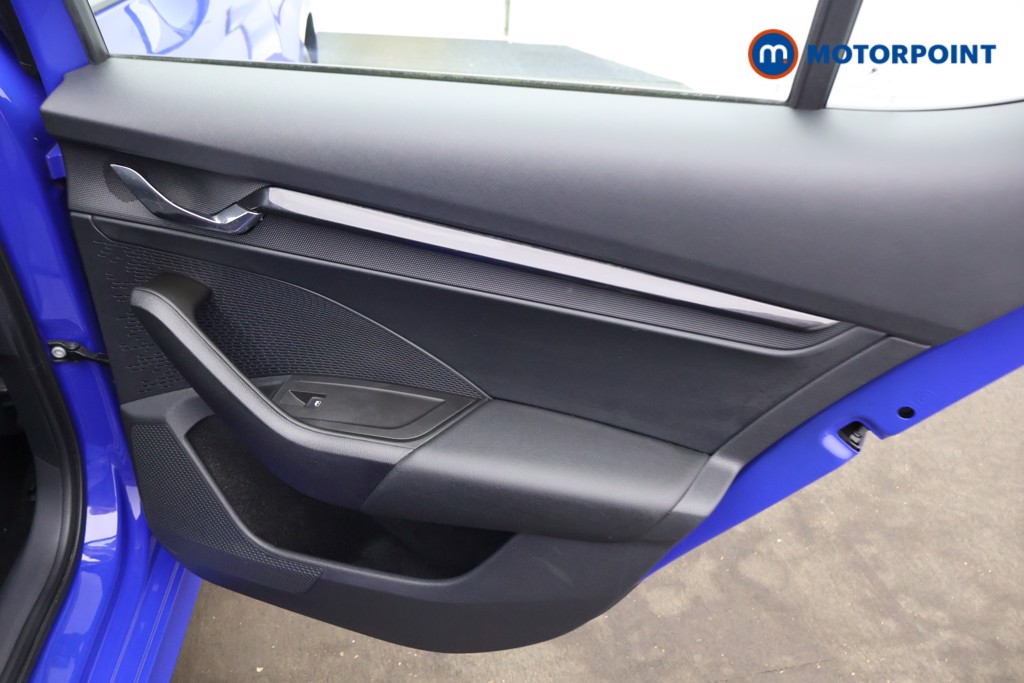 Skoda Octavia Se First Edition Manual Petrol Hatchback - Stock Number (1586295) - 17th supplementary image