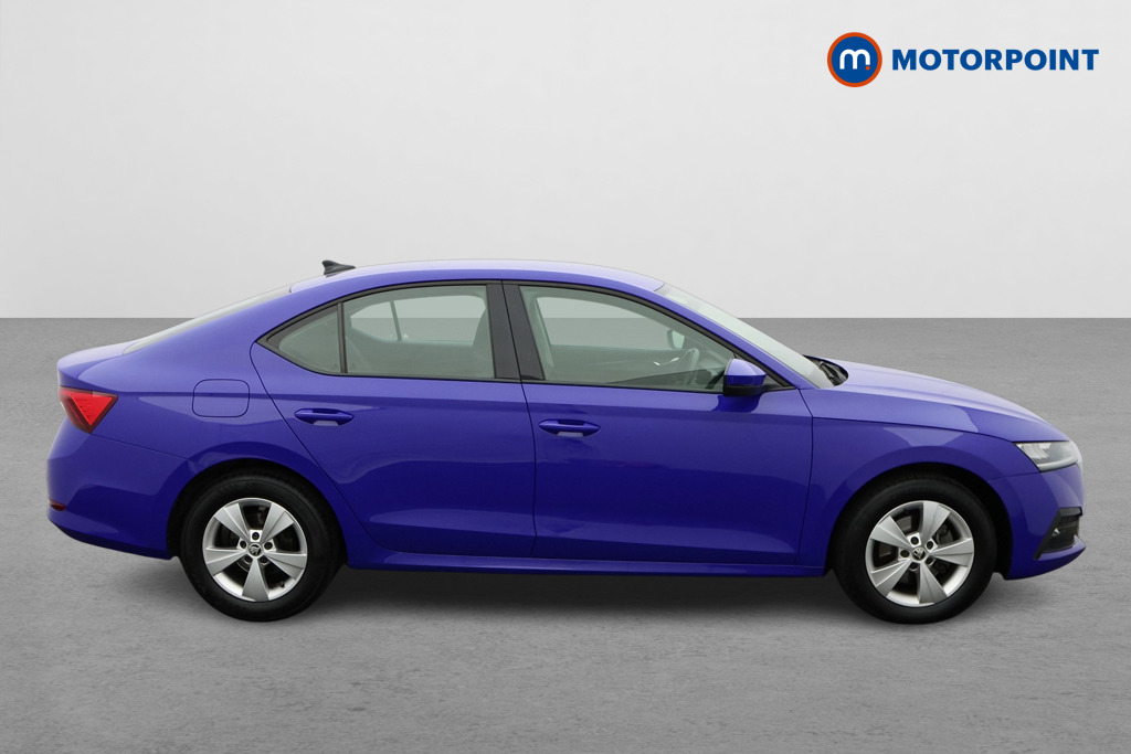 Skoda Octavia Se First Edition Manual Petrol Hatchback - Stock Number (1586295) - Drivers side