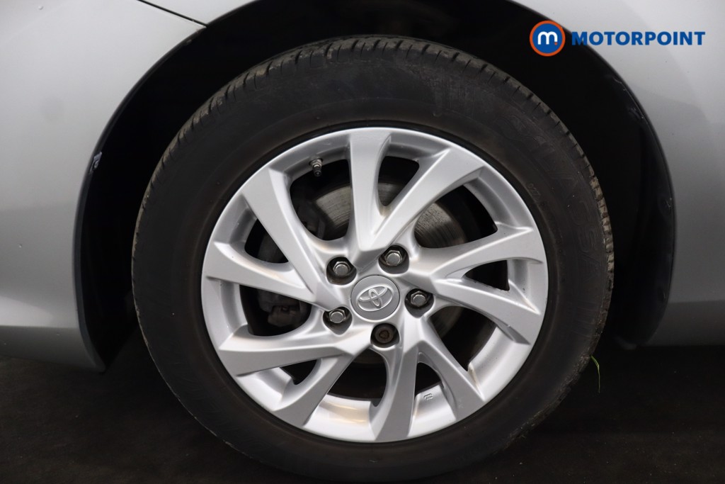 Toyota Auris Icon Manual Petrol Hatchback - Stock Number (1586379) - 24th supplementary image