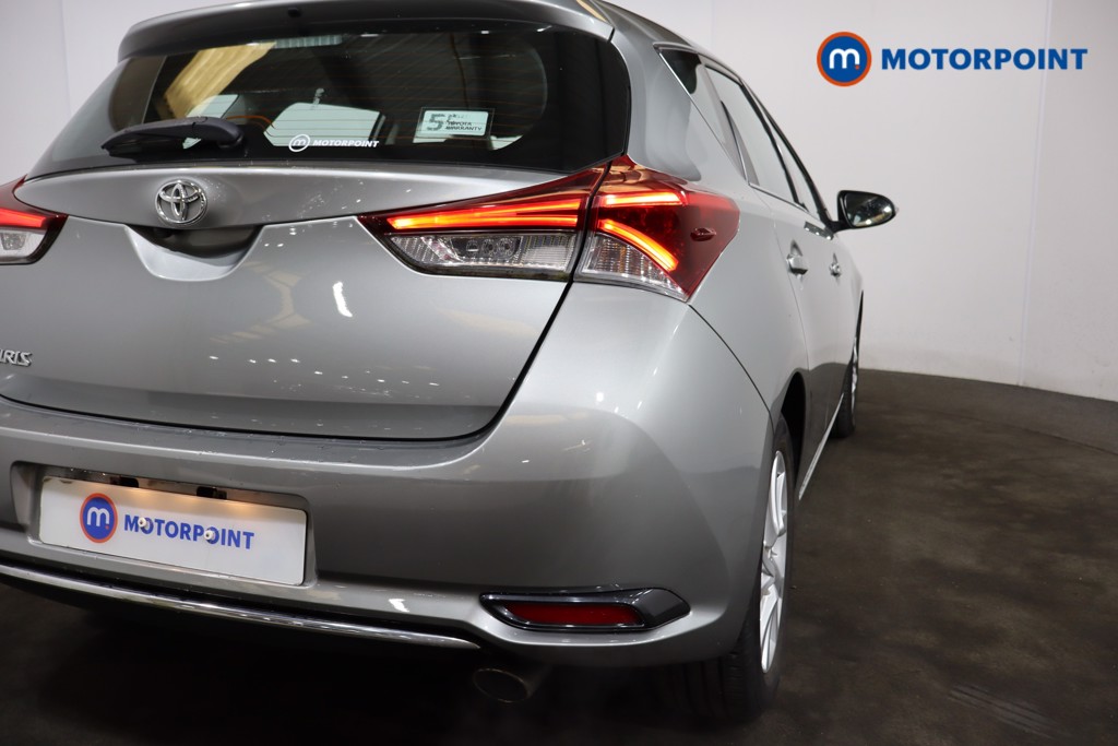 Toyota Auris Icon Manual Petrol Hatchback - Stock Number (1586379) - 27th supplementary image