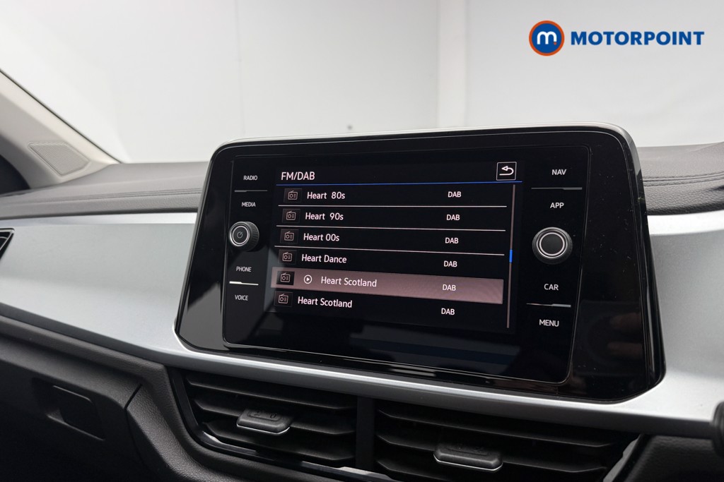 Volkswagen T-Roc Life Manual Petrol SUV - Stock Number (1586840) - 11th supplementary image