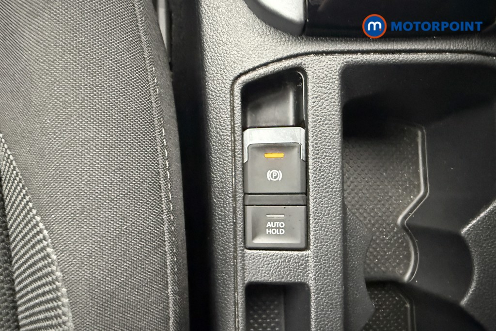 Volkswagen T-Roc Life Manual Petrol SUV - Stock Number (1586840) - 15th supplementary image