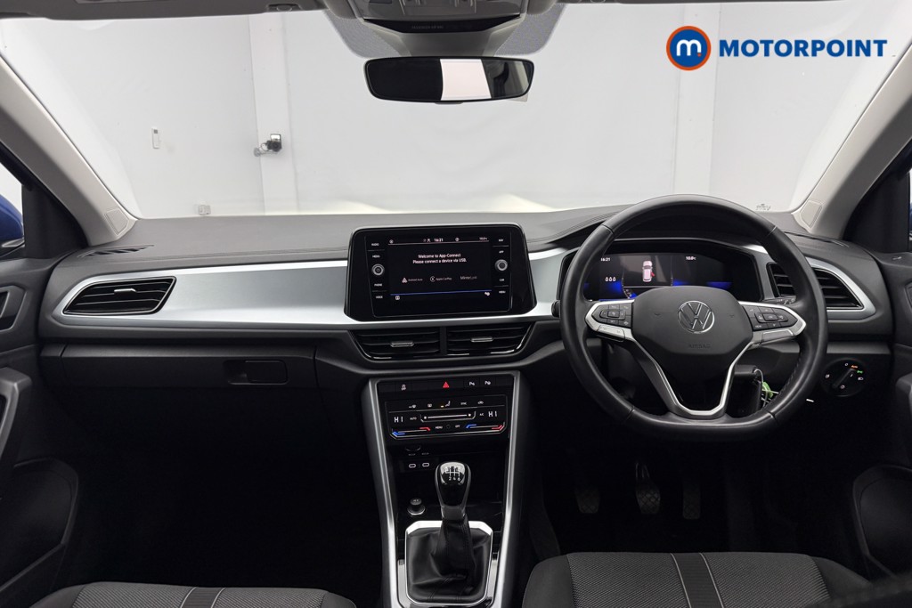 Volkswagen T-Roc Life Manual Petrol SUV - Stock Number (1586840) - 1st supplementary image