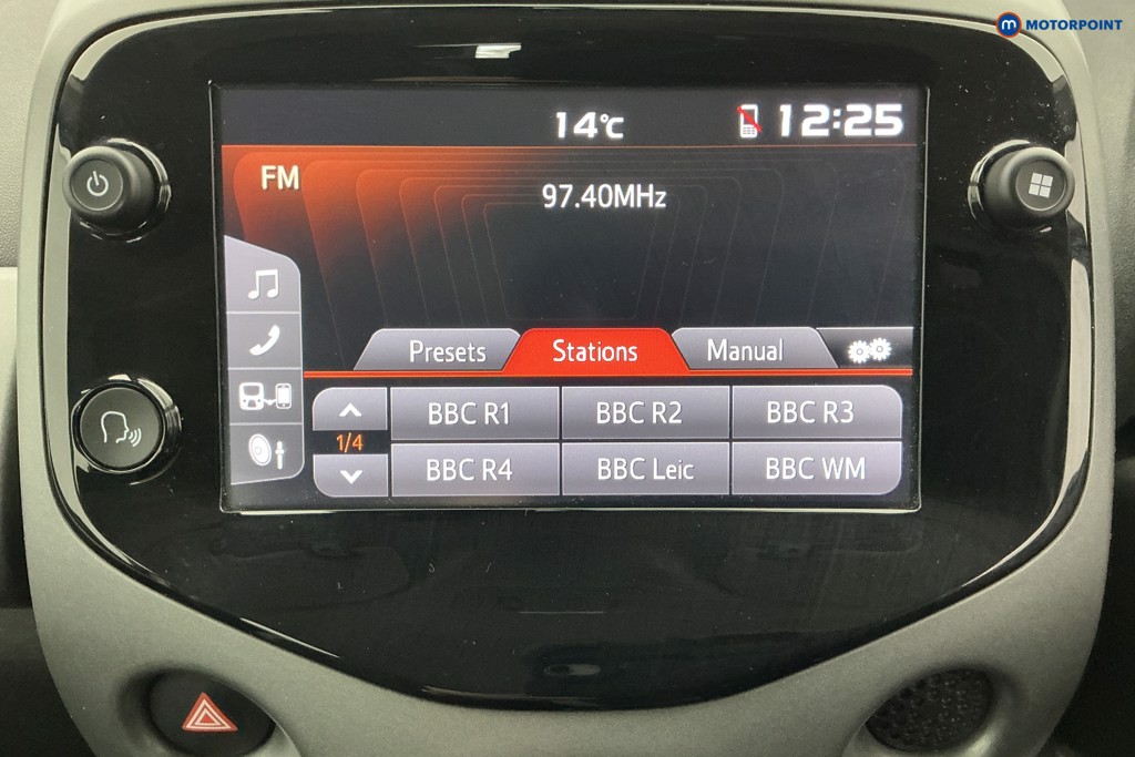 Toyota Aygo X-Play Manual Petrol Hatchback - Stock Number (1586878) - 2nd supplementary image