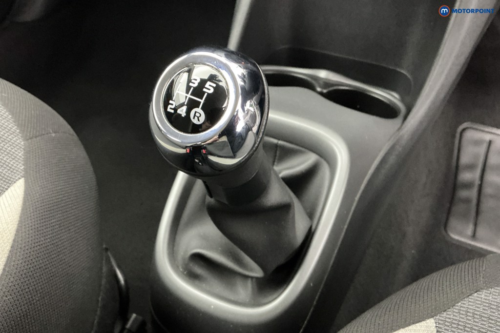 Toyota Aygo X-Play Manual Petrol Hatchback - Stock Number (1586878) - 13th supplementary image