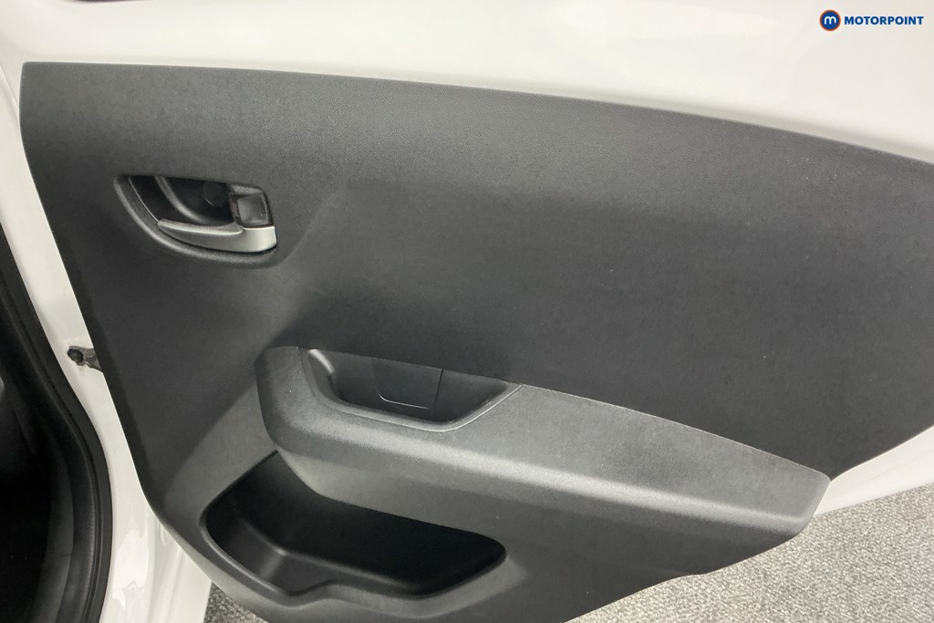 Toyota Aygo X-Play Manual Petrol Hatchback - Stock Number (1586878) - 22nd supplementary image