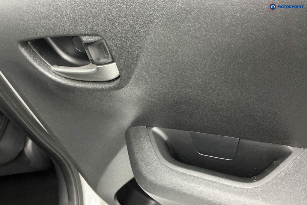 Toyota Aygo X-Play Manual Petrol Hatchback - Stock Number (1586878) - 23rd supplementary image