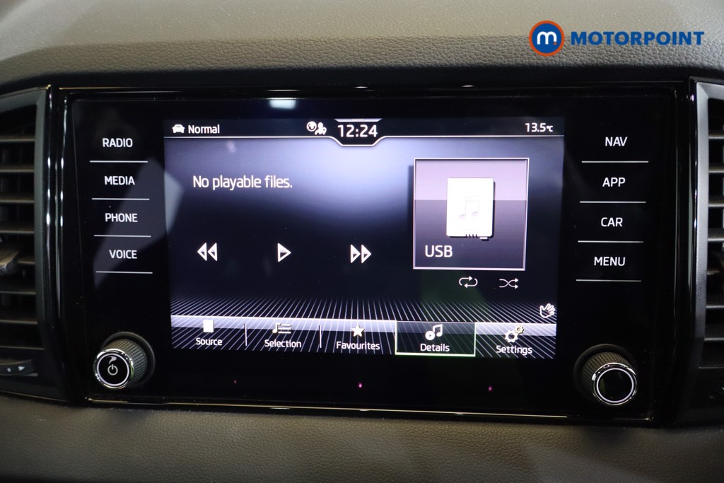 Skoda Karoq Sportline Automatic Petrol SUV - Stock Number (1587394) - 6th supplementary image