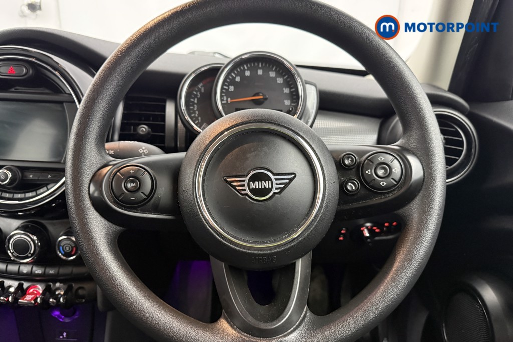 Mini Hatchback Cooper Classic Manual Petrol Hatchback - Stock Number (1587430) - 4th supplementary image