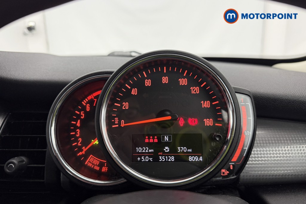 Mini Hatchback Cooper Classic Manual Petrol Hatchback - Stock Number (1587430) - 5th supplementary image