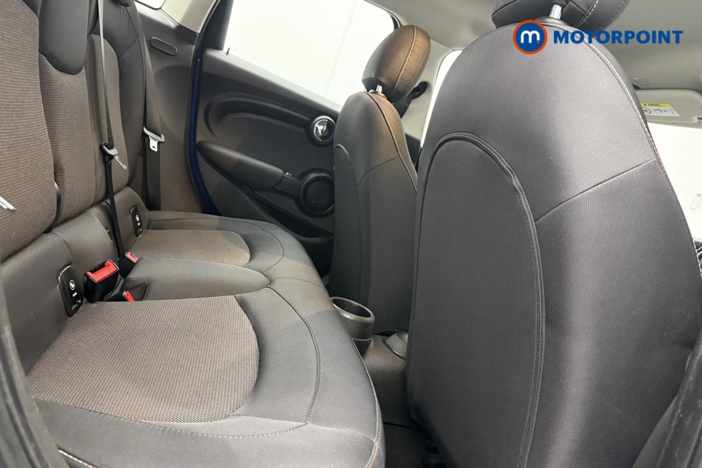 Mini Hatchback Cooper Classic Manual Petrol Hatchback - Stock Number (1587430) - 8th supplementary image