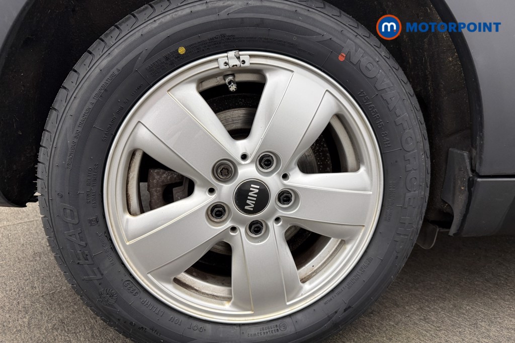 Mini Hatchback Cooper Classic Manual Petrol Hatchback - Stock Number (1587430) - 9th supplementary image