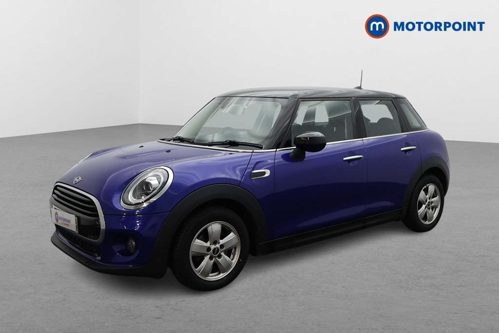 Mini Hatchback Cooper Classic Manual Petrol Hatchback - Stock Number (1587430) - Passenger side front corner