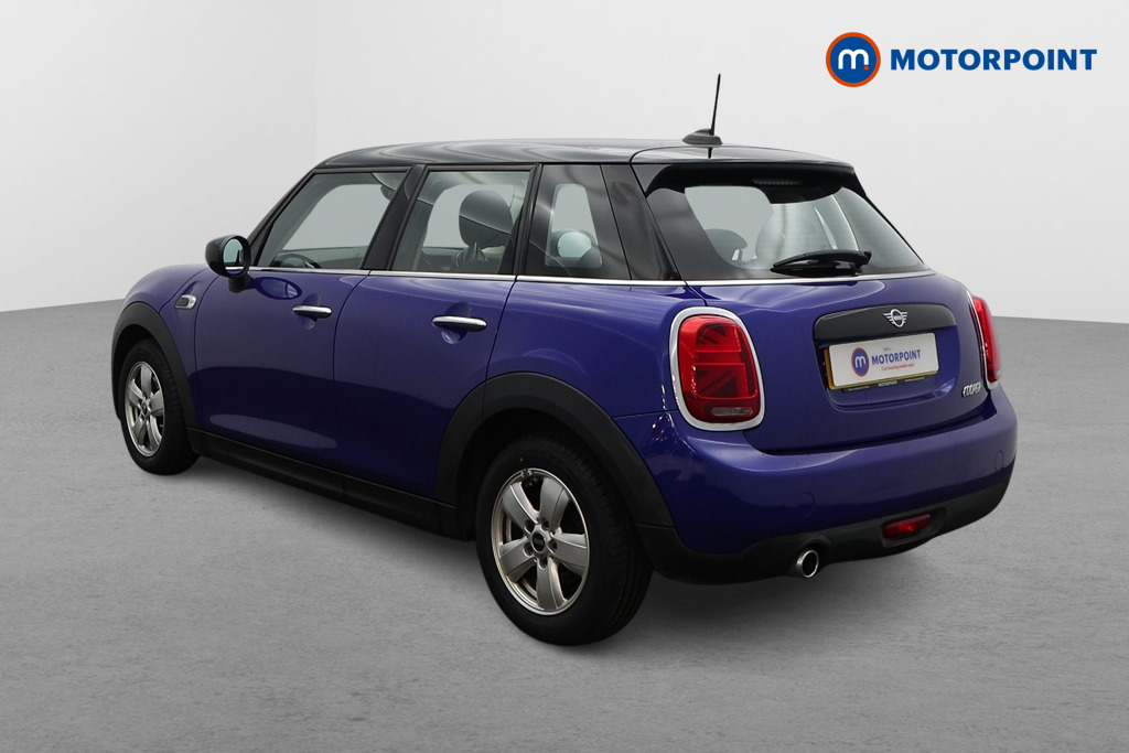 Mini Hatchback Cooper Classic Manual Petrol Hatchback - Stock Number (1587430) - Passenger side rear corner