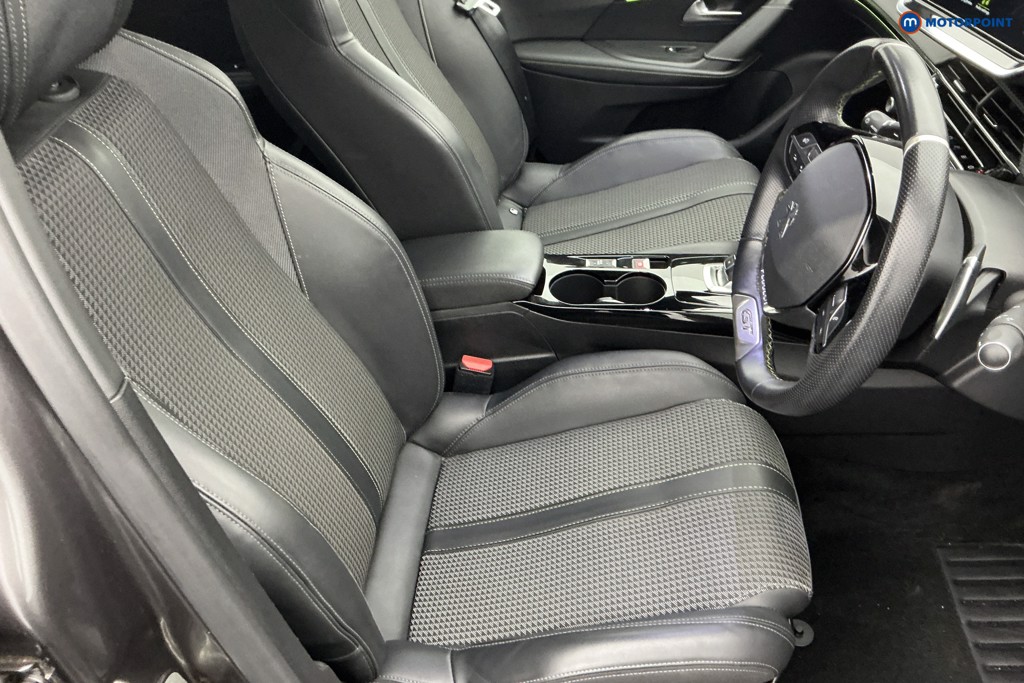 Peugeot 2008 GT Automatic Petrol SUV - Stock Number (1587610) - 5th supplementary image