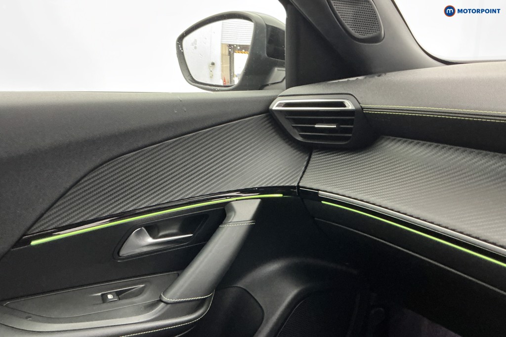 Peugeot 2008 GT Automatic Petrol SUV - Stock Number (1587610) - 17th supplementary image