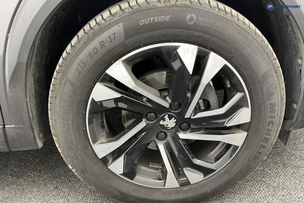 Peugeot 2008 GT Automatic Petrol SUV - Stock Number (1587610) - 34th supplementary image