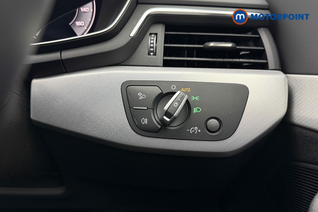 Audi A4 Technik Automatic Petrol Saloon - Stock Number (1587777) - 20th supplementary image