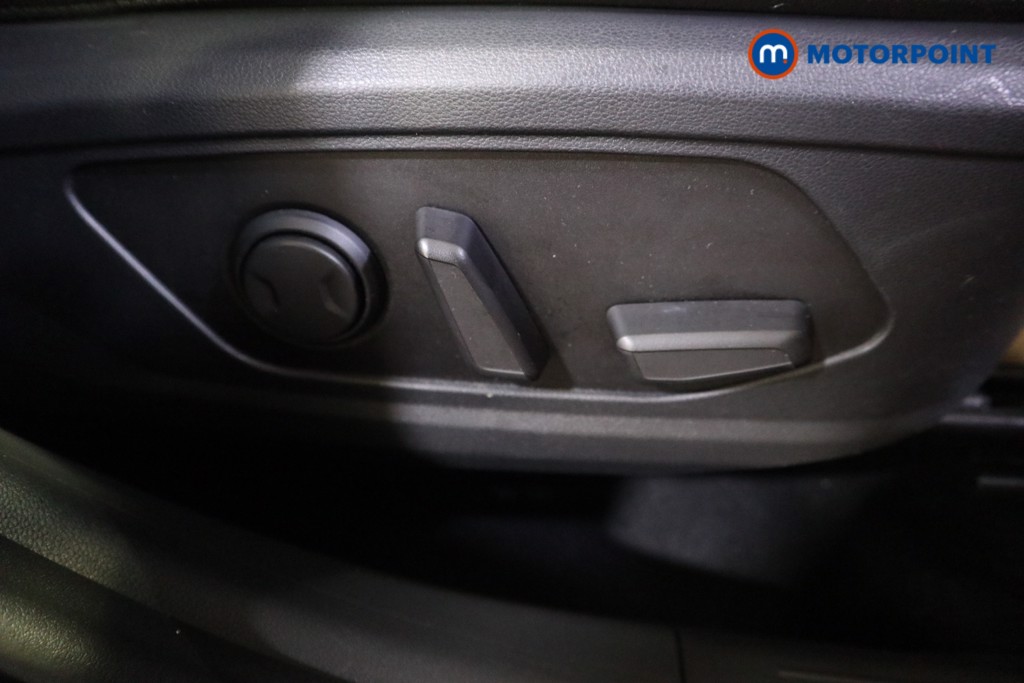 Hyundai Tucson Ultimate Automatic Petrol-Electric Hybrid SUV - Stock Number (1587885) - 14th supplementary image