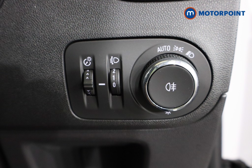 Vauxhall Crossland SE Automatic Petrol SUV - Stock Number (1588105) - 17th supplementary image