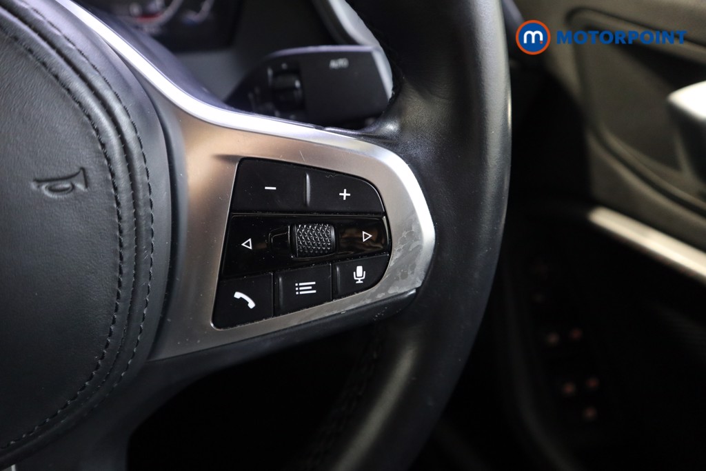 BMW 2 Series M Sport Manual Petrol Saloon - Stock Number (1588236) - 4th supplementary image