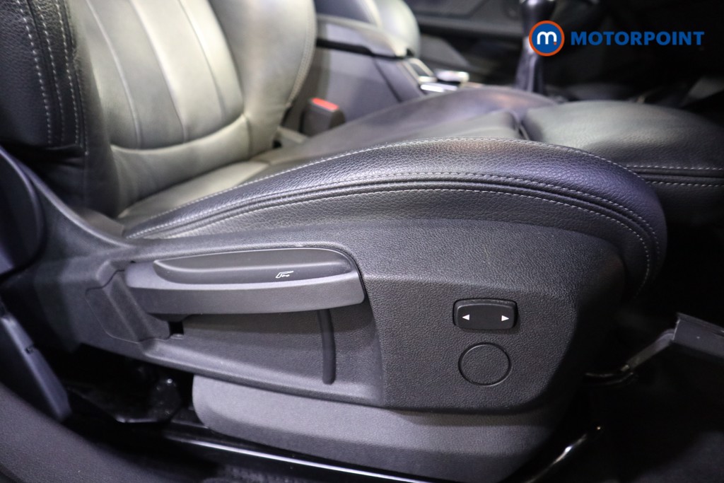 BMW 2 Series M Sport Manual Petrol Saloon - Stock Number (1588236) - 17th supplementary image