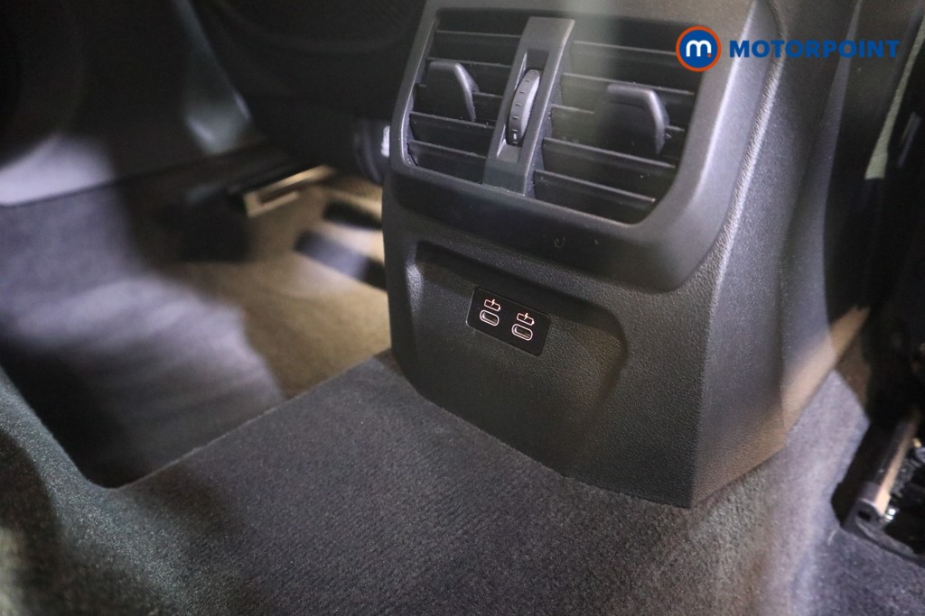 BMW 2 Series M Sport Manual Petrol Saloon - Stock Number (1588236) - 21st supplementary image