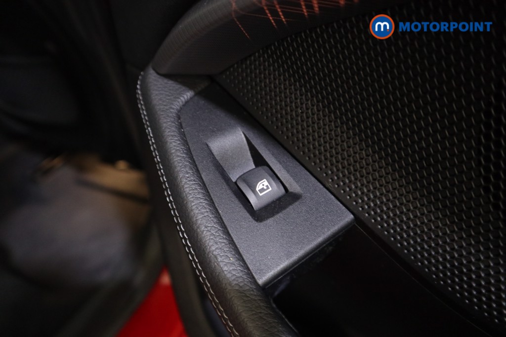 BMW 2 Series M Sport Manual Petrol Saloon - Stock Number (1588236) - 22nd supplementary image