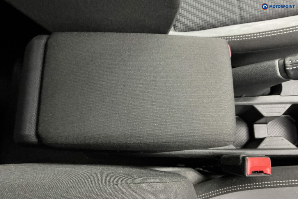 Volkswagen Polo R-Line Automatic Petrol Hatchback - Stock Number (1588258) - 13th supplementary image