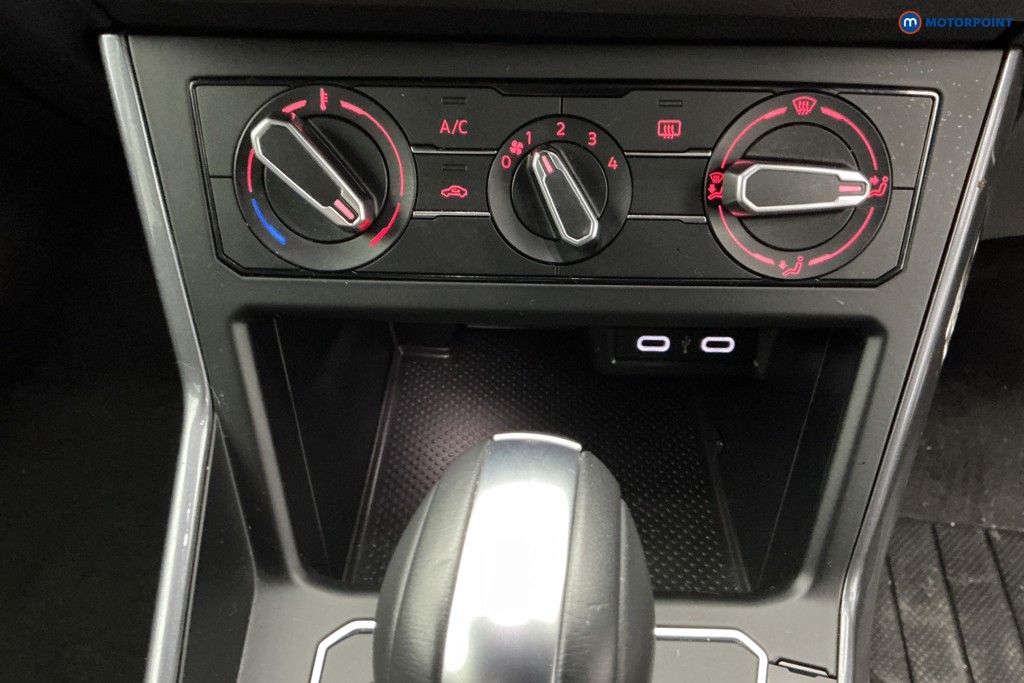 Volkswagen Polo R-Line Automatic Petrol Hatchback - Stock Number (1588258) - 16th supplementary image