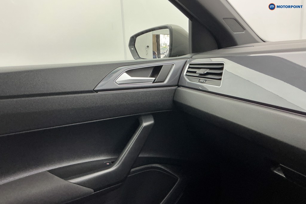 Volkswagen Polo R-Line Automatic Petrol Hatchback - Stock Number (1588258) - 18th supplementary image