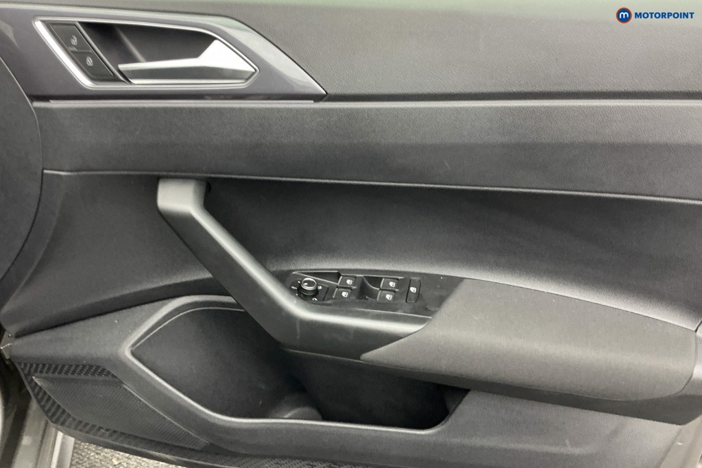 Volkswagen Polo R-Line Automatic Petrol Hatchback - Stock Number (1588258) - 22nd supplementary image
