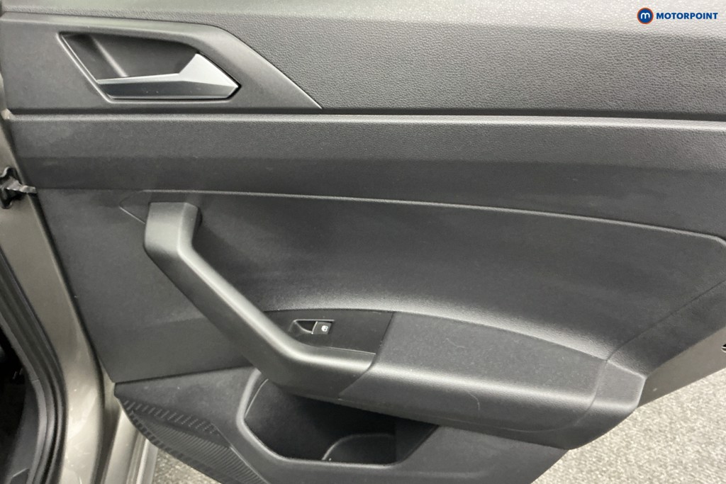 Volkswagen Polo R-Line Automatic Petrol Hatchback - Stock Number (1588258) - 24th supplementary image