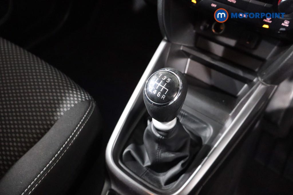 Suzuki Vitara Sz-T Manual Petrol SUV - Stock Number (1588946) - 14th supplementary image