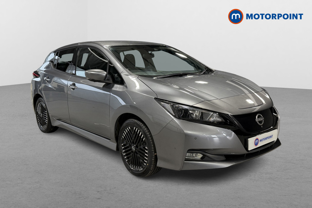 Nissan Leaf N-Connecta Automatic Electric Hatchback - Stock Number (1589315) - Drivers side front corner