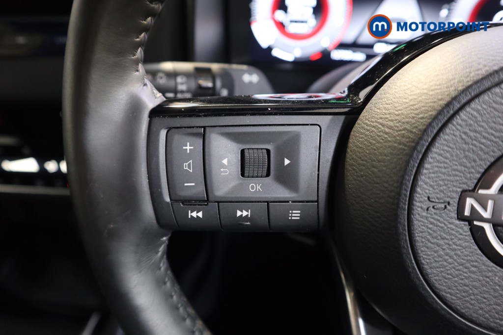 Nissan Qashqai Tekna Manual Petrol SUV - Stock Number (1589452) - 3rd supplementary image