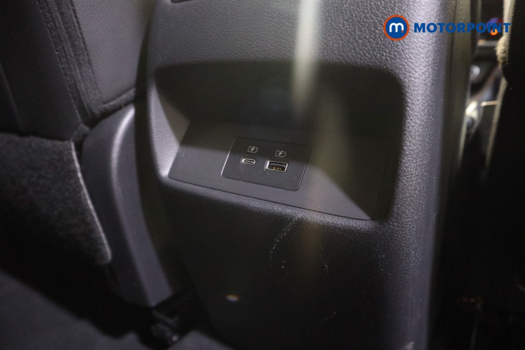 Nissan Qashqai Tekna Manual Petrol SUV - Stock Number (1589452) - 16th supplementary image