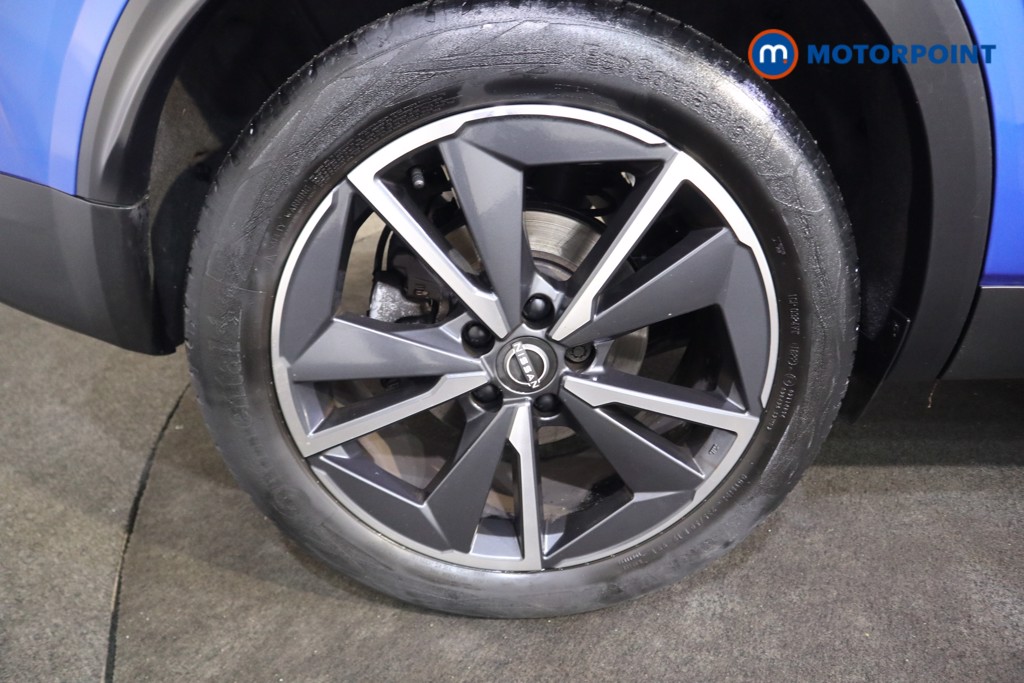 Nissan Qashqai Tekna Manual Petrol SUV - Stock Number (1589452) - 20th supplementary image
