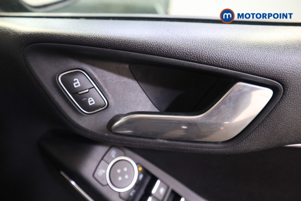 Ford Fiesta Vignale 1.0 Ecoboost 5Dr Manual Petrol Hatchback - Stock Number (1589477) - 13th supplementary image