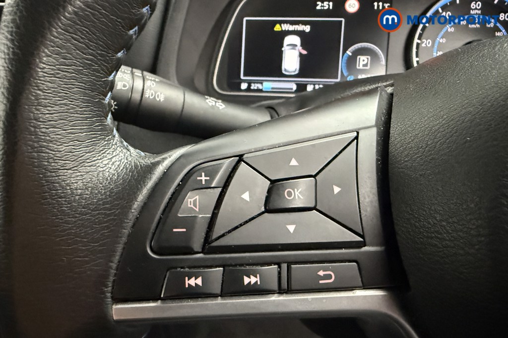 Nissan Leaf N-Connecta Automatic Electric Hatchback - Stock Number (1589539) - 4th supplementary image