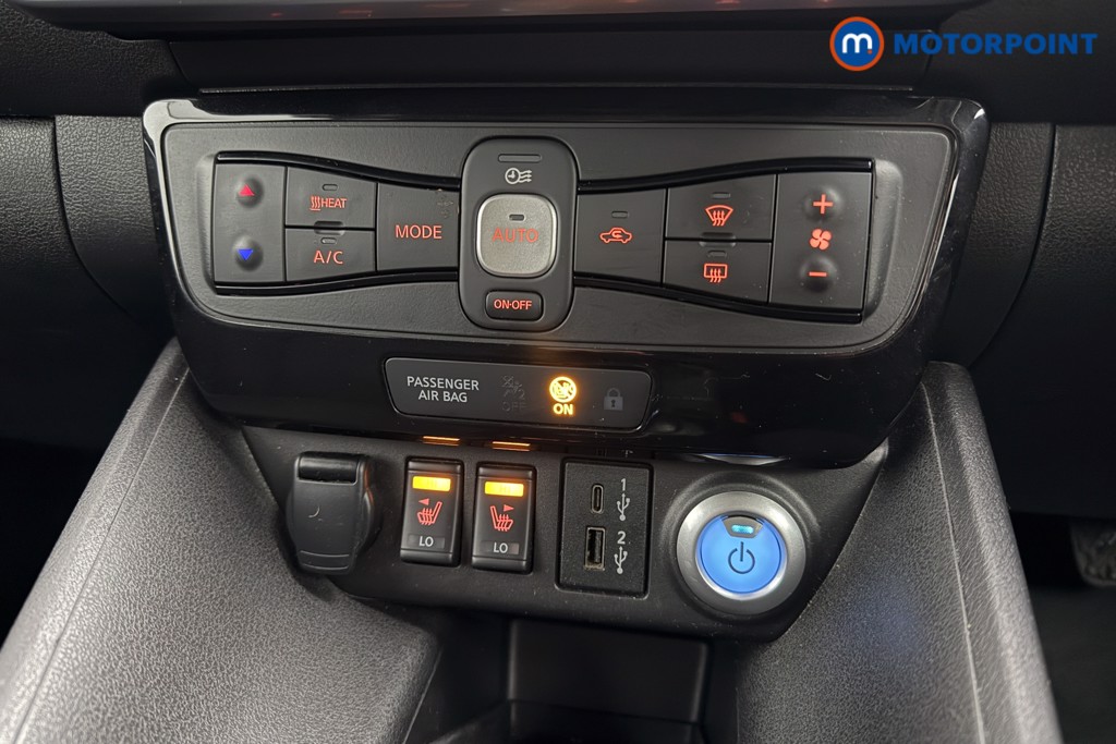 Nissan Leaf N-Connecta Automatic Electric Hatchback - Stock Number (1589539) - 12th supplementary image