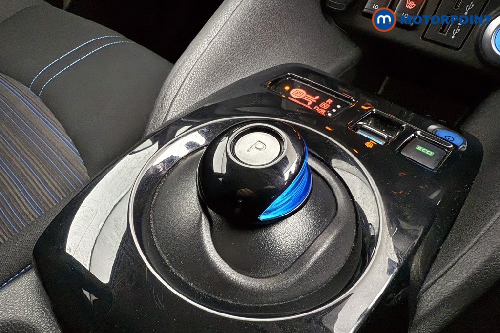 Nissan Leaf N-Connecta Automatic Electric Hatchback - Stock Number (1589539) - 13th supplementary image