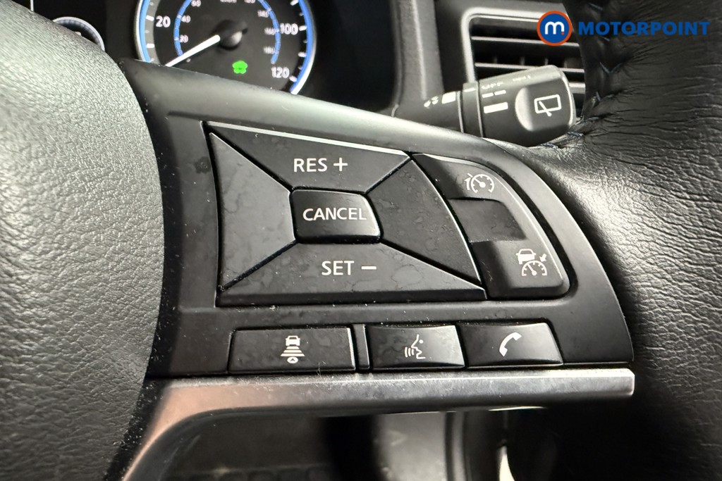 Nissan Leaf N-Connecta Automatic Electric Hatchback - Stock Number (1589540) - 5th supplementary image