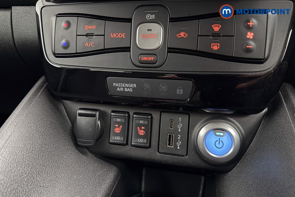 Nissan Leaf N-Connecta Automatic Electric Hatchback - Stock Number (1589540) - 12th supplementary image