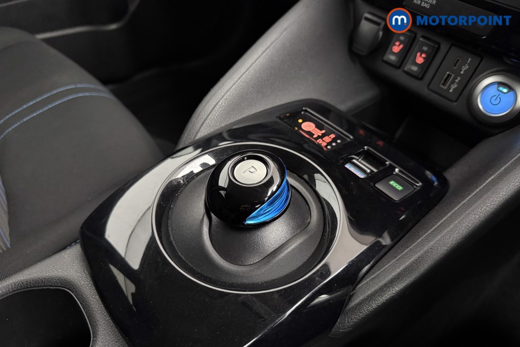Nissan Leaf N-Connecta Automatic Electric Hatchback - Stock Number (1589540) - 13th supplementary image